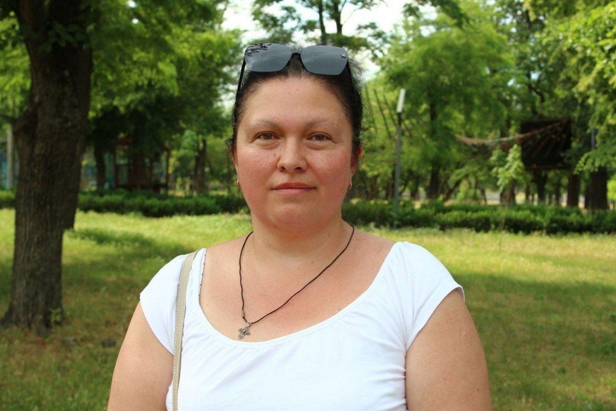 В Днепре в Новокодакском парке переселенцы высадили аллею павловний в знак благодарности 9