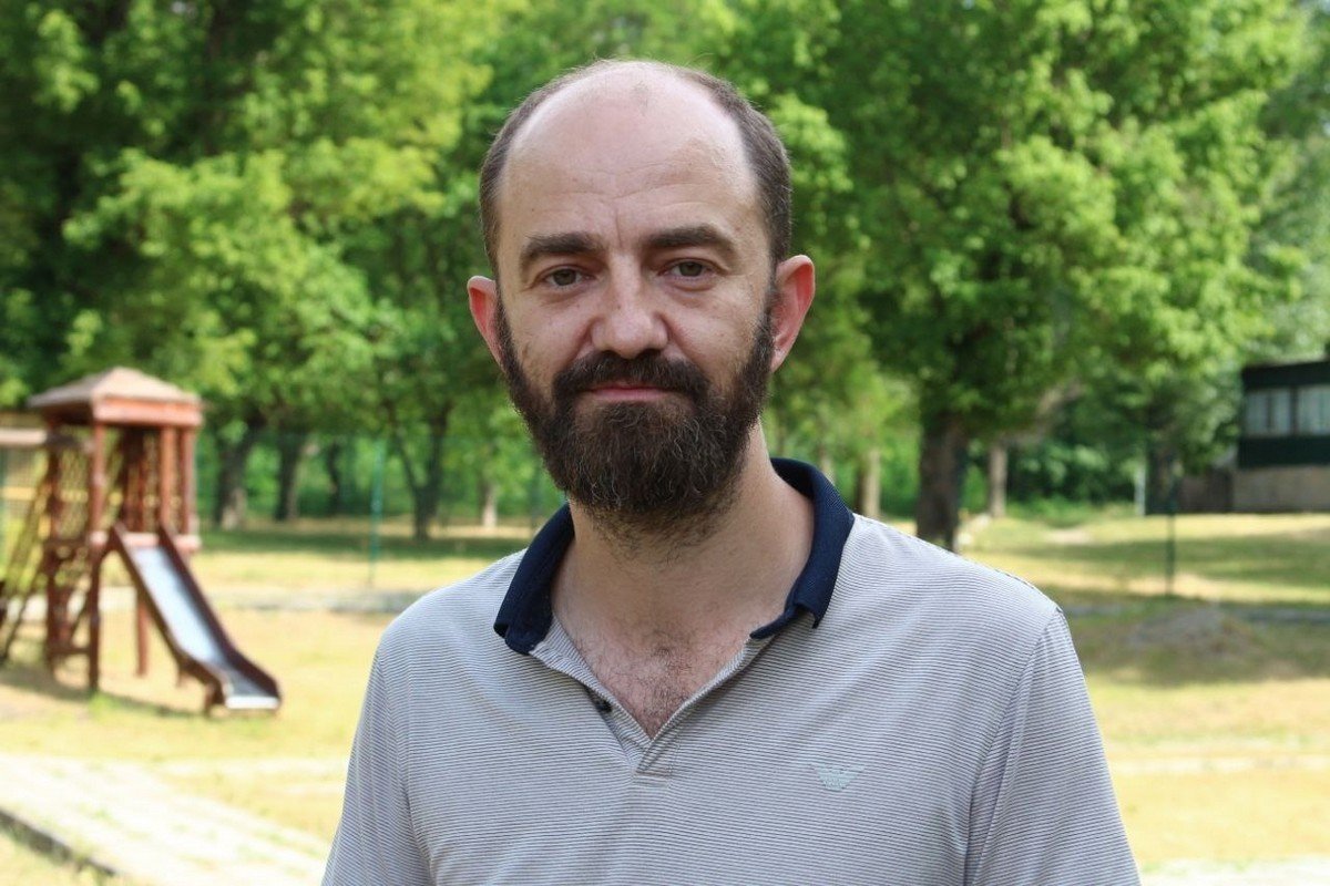 В Днепре в Новокодакском парке переселенцы высадили аллею павловний в знак благодарности 10