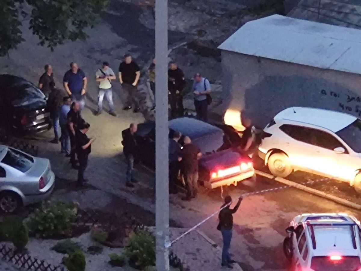 В Днепре на Тополе-3 мужчина выбросил из окна гранату: пострадал 11-летний мальчик 4