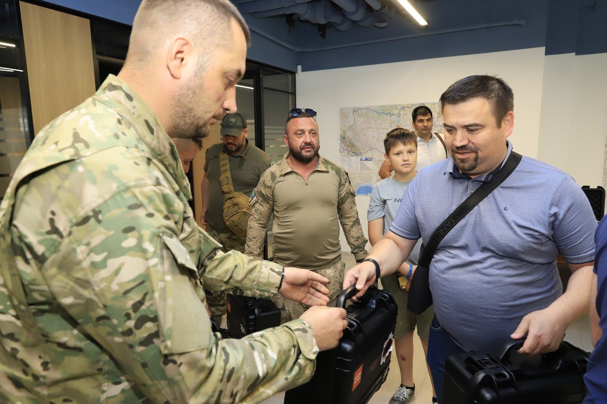 Филатов призвал предпринимателей объединить усилия с мэрией Днепра для помощи ВСУ 5