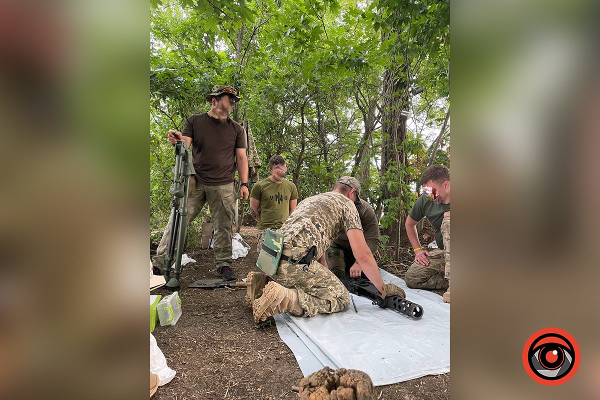 Жизнь на передовой: атмосфера войны глазами 98-го батальона ТрО “Азов” 34