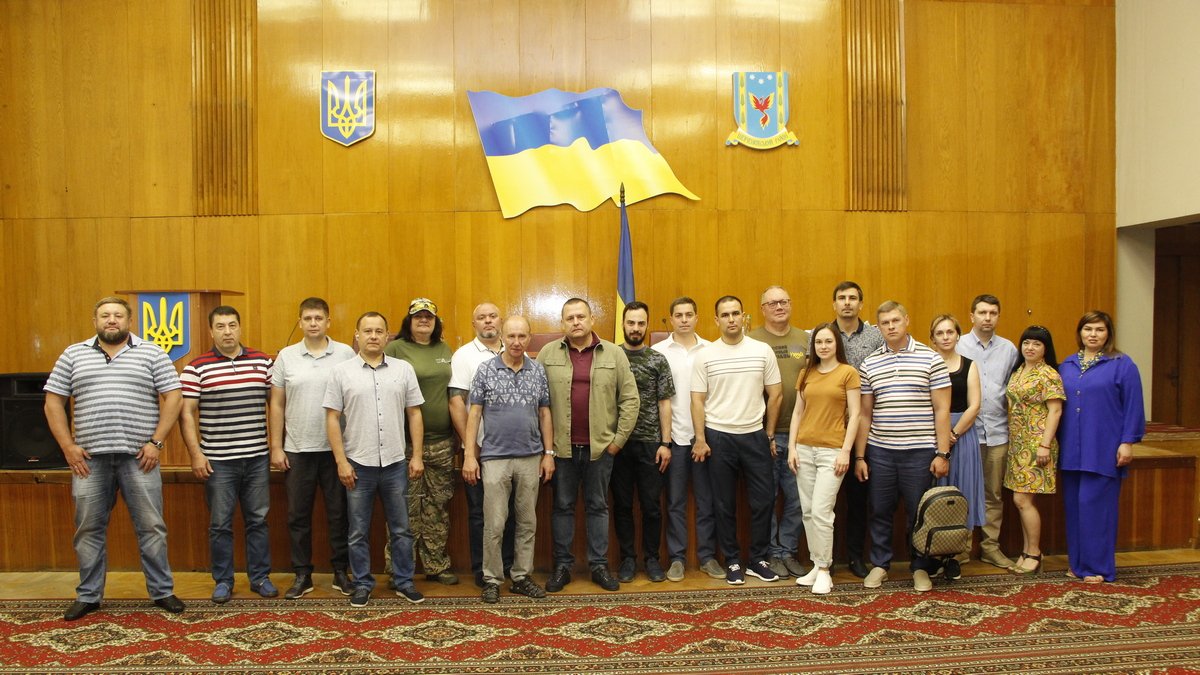 Депутаты на сессии горсовета Днепра