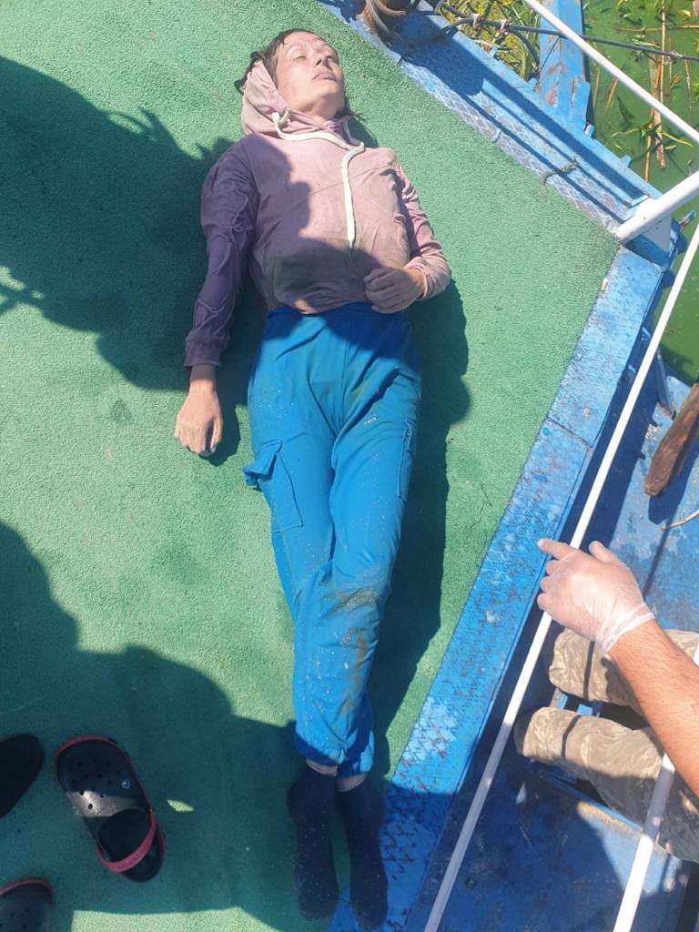 На Фестивальном причале из воды достали труп девушки: полиция просит опознать 4