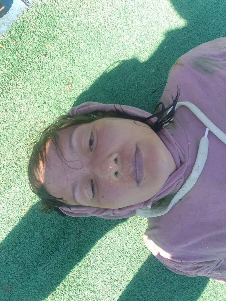 На Фестивальном причале из воды достали труп девушки: полиция просит опознать 6