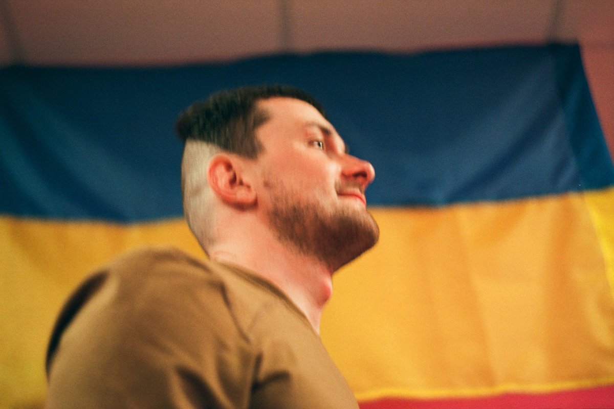 Война сквозь объектив: Защитник из Днепра поделился фотографиями с фронта, сделанными на пленку 3