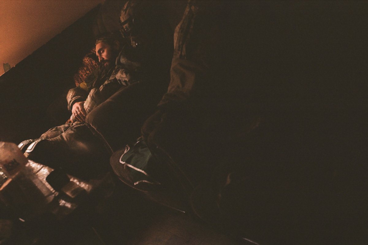 Война сквозь объектив: Защитник из Днепра поделился фотографиями с фронта, сделанными на пленку 25