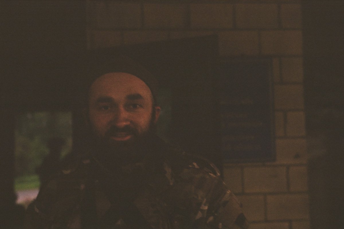 Война сквозь объектив: Защитник из Днепра поделился фотографиями с фронта, сделанными на пленку 34