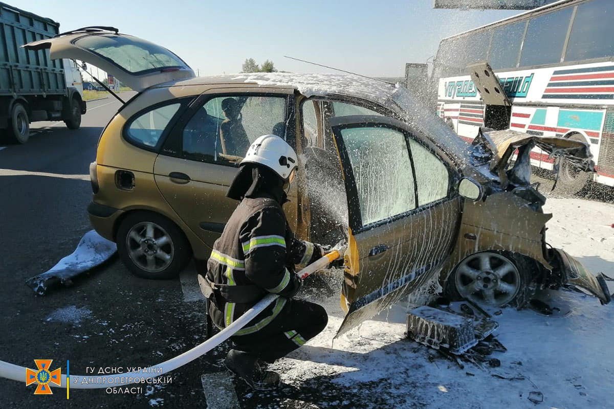 Авария случилась примерно в 7:42 на улице Линейной Авария случилась примерно в 7:42 на улице Линейной