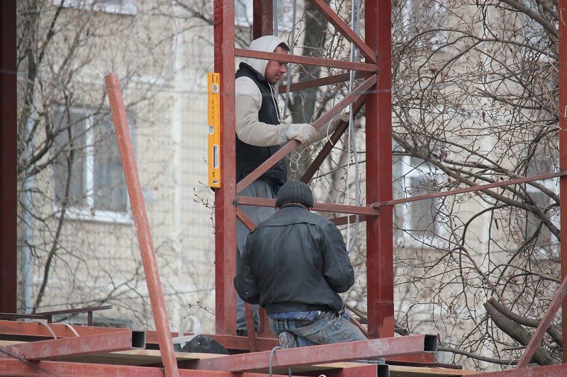 Узнай, где в Днепре можно будет увидеть двухэтажные МАФы 3