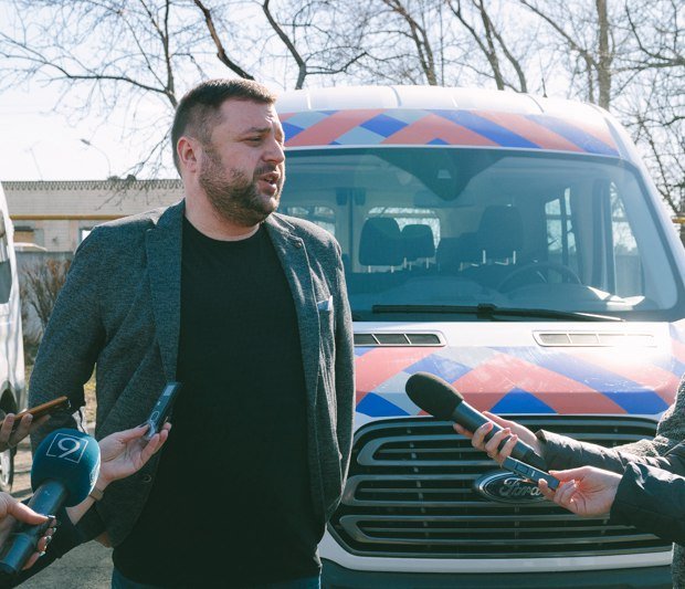 В Днепре представили брендированую коммунальную технику: подробности 2