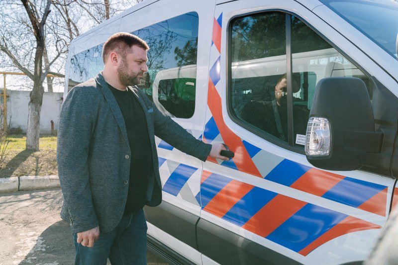 В Днепре представили брендированую коммунальную технику: подробности 8