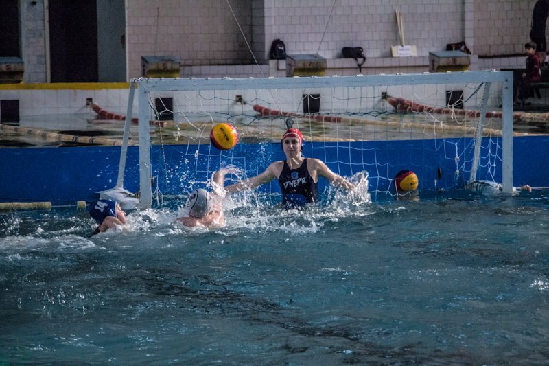 Водное поло в Днепре: как юные спортсмены готовятся к Чемпионату Украины 3