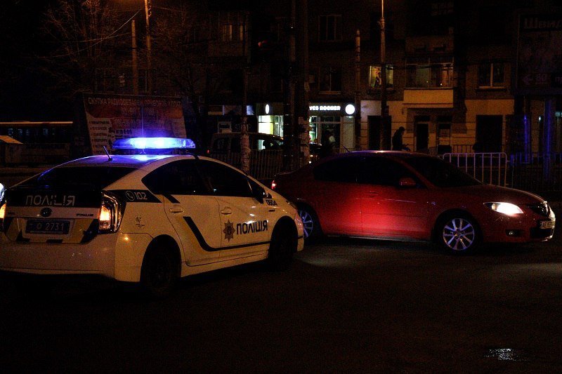 Получи ответ: почему перекрыли улицу Титова 3