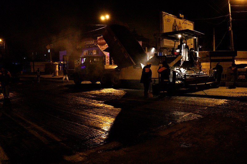 Получи ответ: почему перекрыли улицу Титова 9