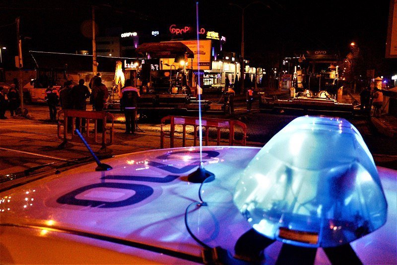 Получи ответ: почему перекрыли улицу Титова 10