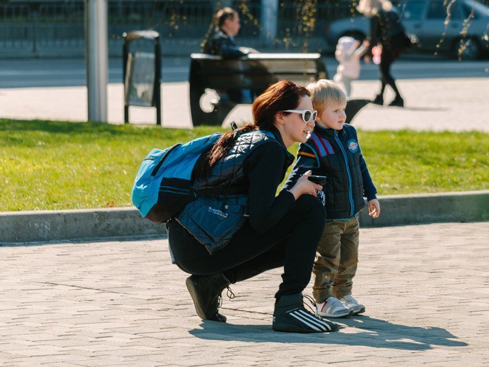 Солнце, птички и люди в футболках: в Днепр пришла настоящая весна 18