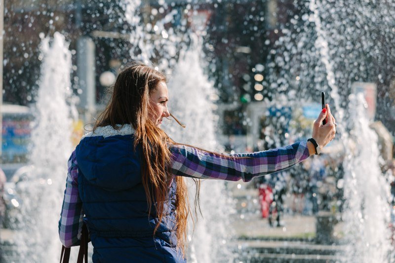 Солнце, птички и люди в футболках: в Днепр пришла настоящая весна 27