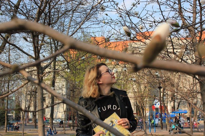 Красота природы: в Днепре зацвела магнолия 3