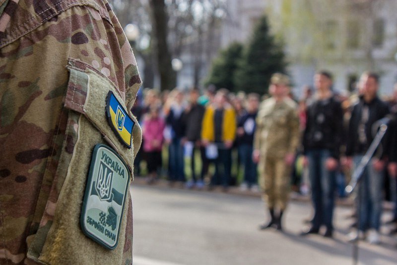 Весенний призыв: в Днепре и области больше тысячи юношей отправились в армию 4