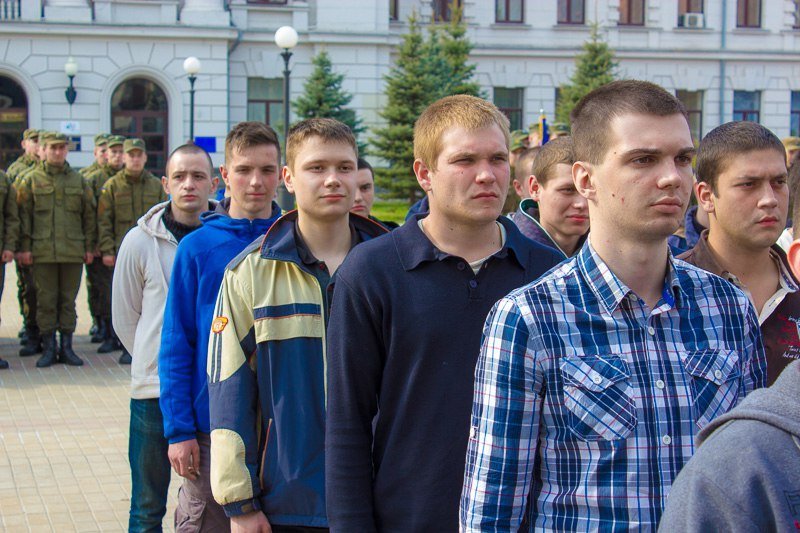 Весенний призыв: в Днепре и области больше тысячи юношей отправились в армию 8