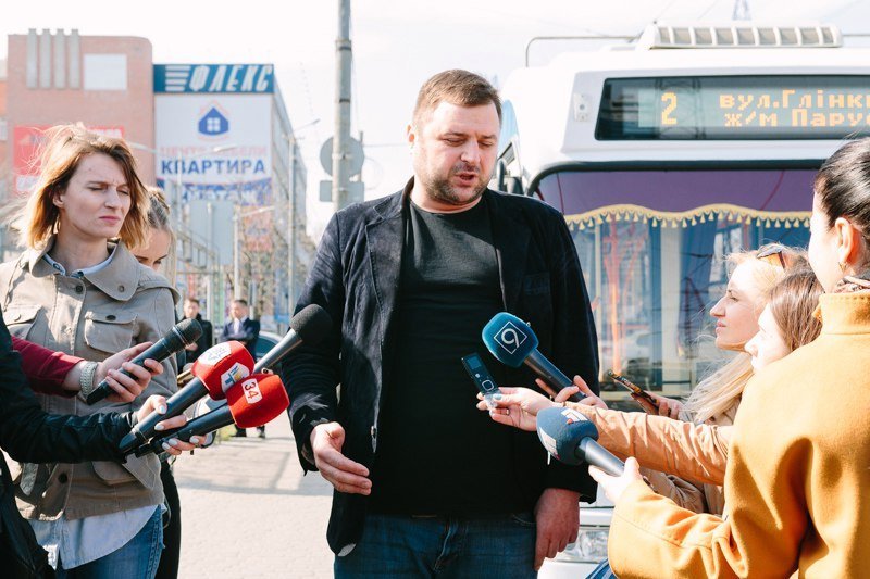 В Днепре заммэра Михаил Лысенко протестировал новый троллейбусный маршрут 1