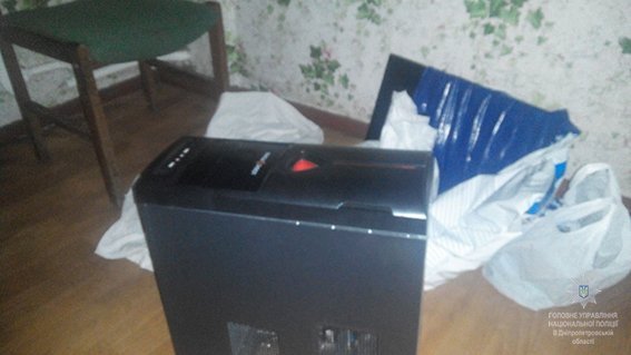 В Днепропетровской области мальчику перерезали горло: ребенок в реанимации 1