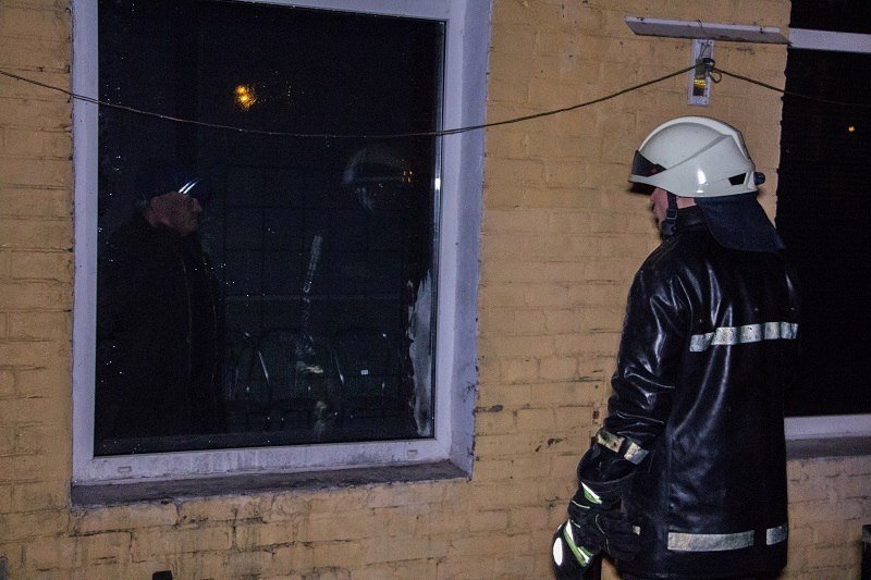 Ночной пожар на проспекте Поля: неизвестные подожгли кафе 5