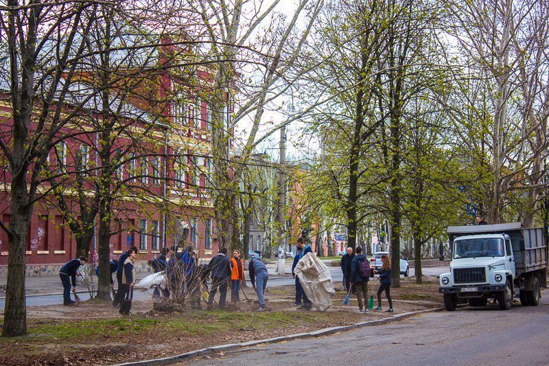 Субботник в Днепре: чистим-чистим и вычистим 5