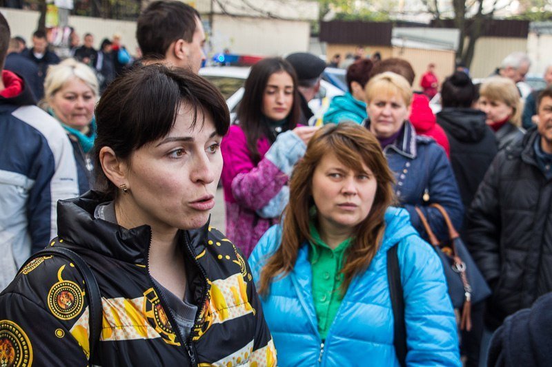 Баррикады и люди в балаклавах: что на самом деле произошло на Березинском рынке 1