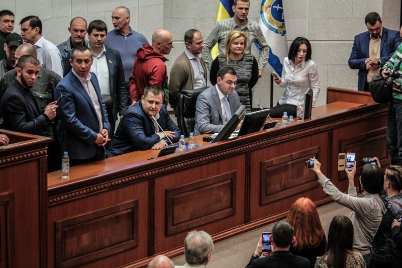 Клоуны, пузыри и политическая смерть: сессия горсовета в лицах и цитатах 10