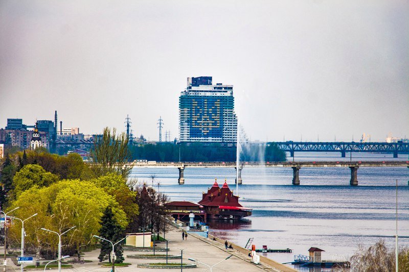 Зелень, спокойствие и красота: прогулка по аллеям парка Шевченко 27