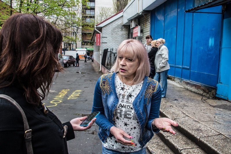 Война за крышу над головой: в Днепре жильцы 13 лет борются за общежитие 1