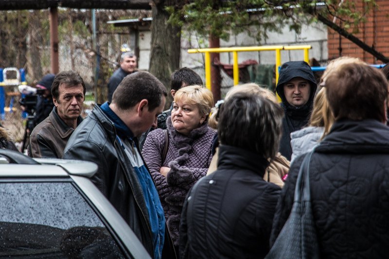 Война за крышу над головой: в Днепре жильцы 13 лет борются за общежитие 3