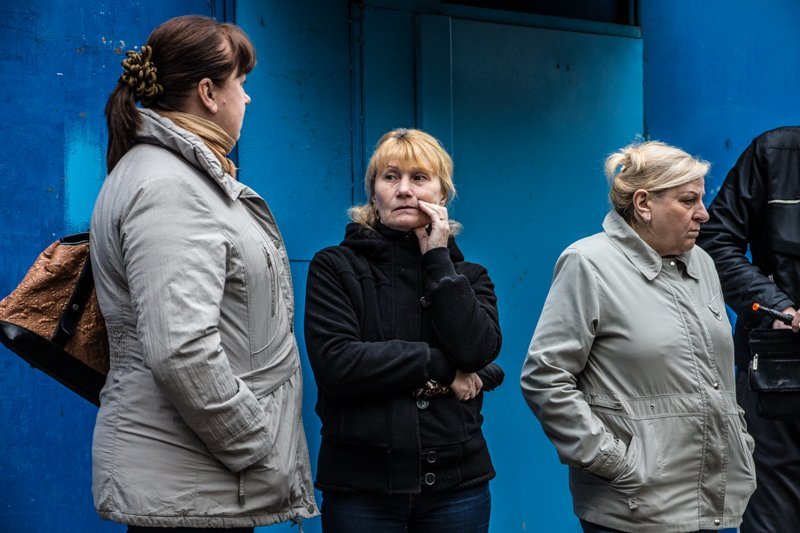 Война за крышу над головой: в Днепре жильцы 13 лет борются за общежитие 6