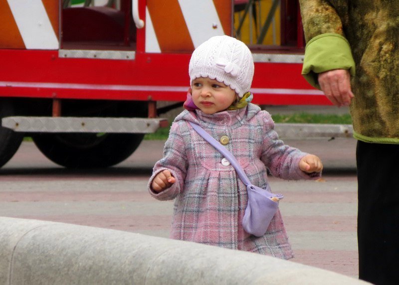 Выходной в Днепре: пустые улицы, одинокие фонтаны и цветущие магнолии 4