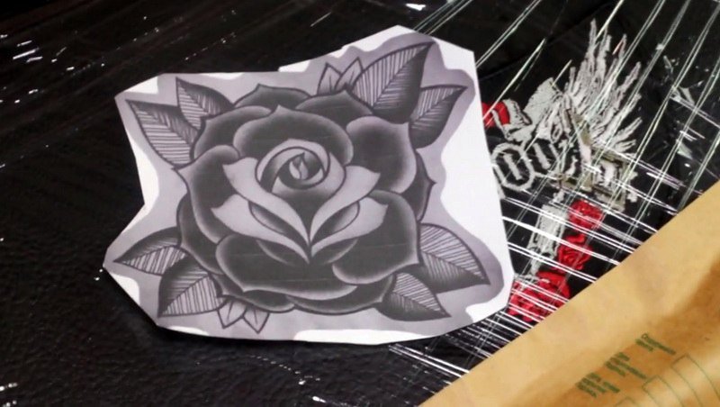 Меняем профессию: один день из жизни тату-мастера 3