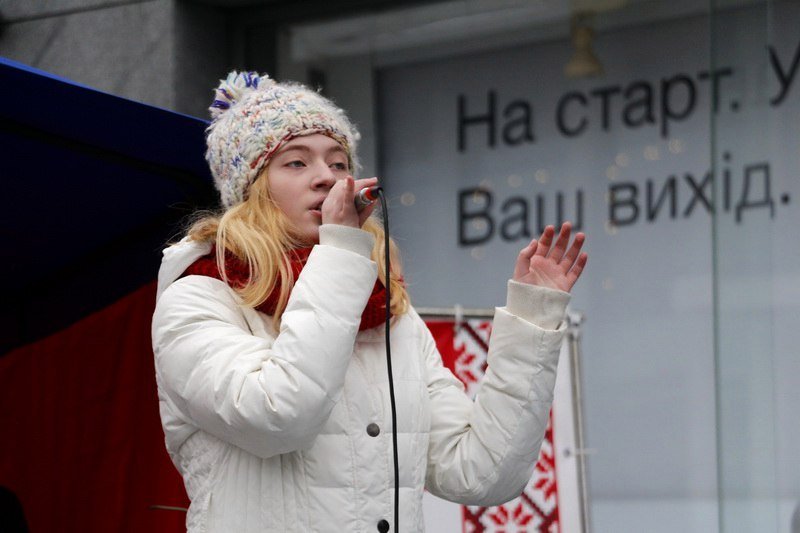 Битбокс, концерт и танцы в центре города: как днепряне провели выходной после Пасхи 5