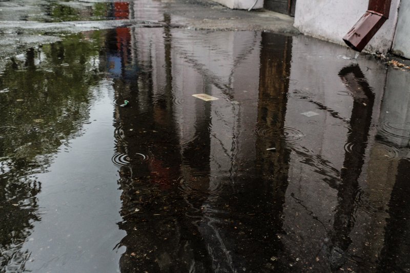 Не забудьте зонт: в Днепр вернулись холод и дождь со снегом 3