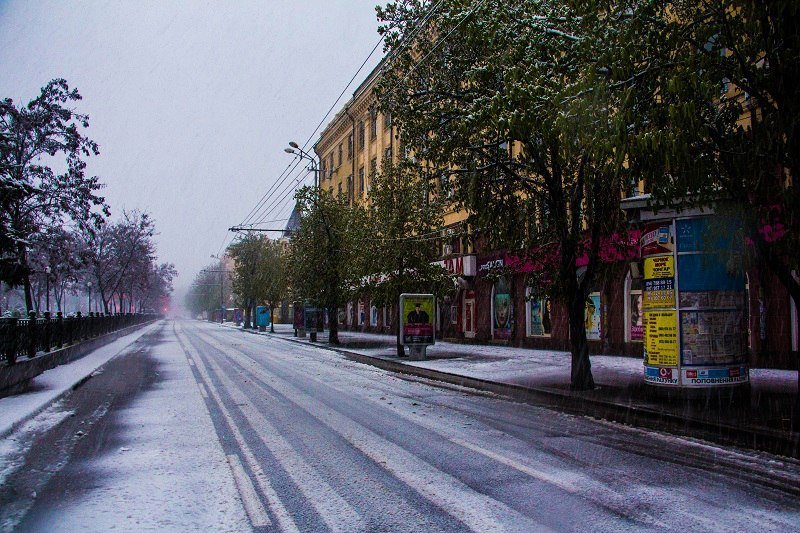 Сугробы, заснеженные дороги, мороз: в Днепр вернулась зима 7