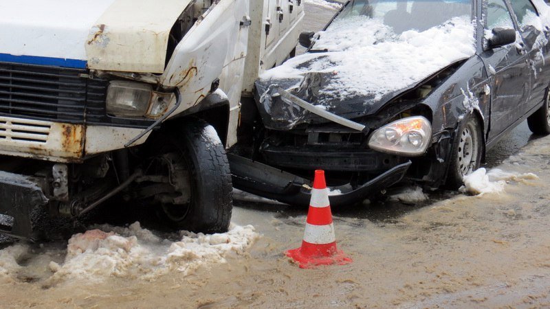 Тройное ДТП на Богдана Хмельницкого: подробности и видео с регистратора 1