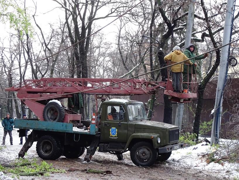 Получи ответ: что успели сделать с последствиями непогоды в Днепре 2