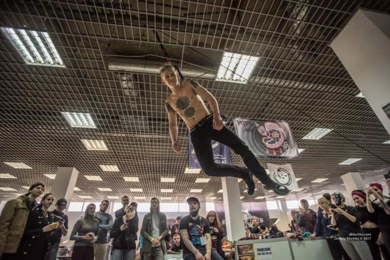 Проверено на себе: каково это - бить тату на масштабном фестивале 11