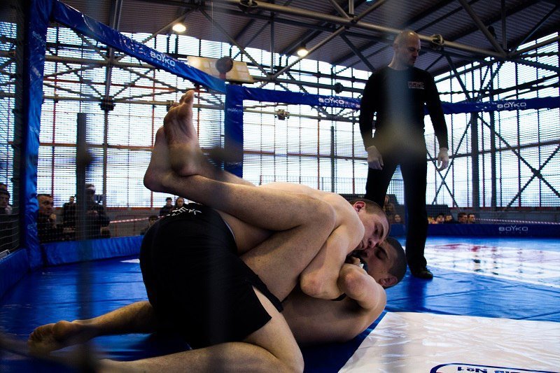 В Днепре прошел Всеукраинский турнир по смешанным единоборствам 16