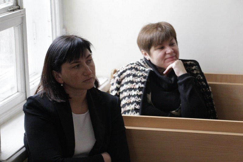 Крики, полиция и толпа людей: что происходило в Бабушкинском суде Днепра 2