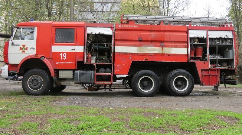 Как вести себя во время пожара: спасатели Днепра встретились с детьми 3