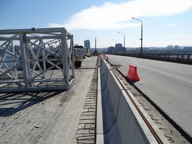 Получи ответ: как проходит ремонт Нового моста в Днепре 5