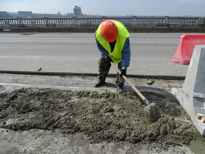 Получи ответ: как проходит ремонт Нового моста в Днепре 18