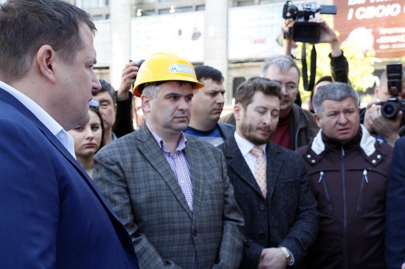 Борис Филатов проинспектировал ход работ по строительству метро 4