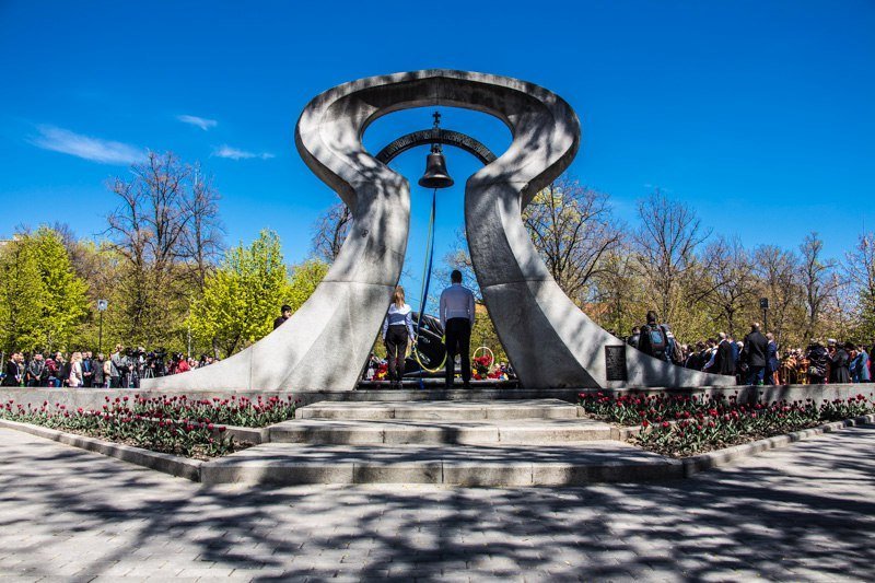 В Днепре почтили память героев-ликвидаторов аварии на ЧАЭС 16