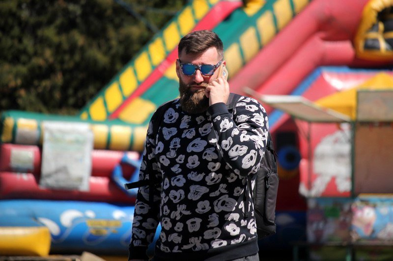 Бегающие дети, влюбленные парочки и маленькие утята: весна в парке Глобы 17